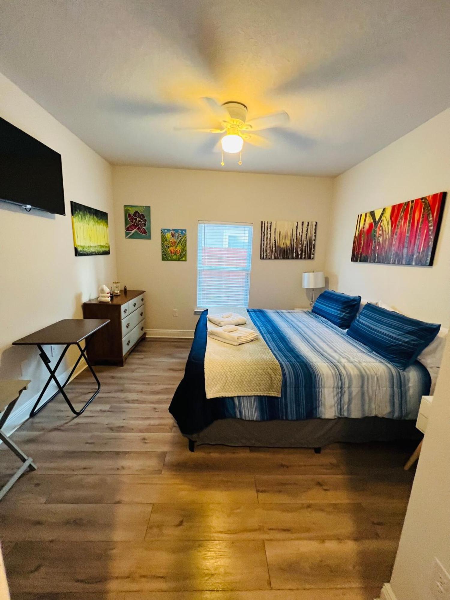 Homestay Room, For Wonderful Vacation